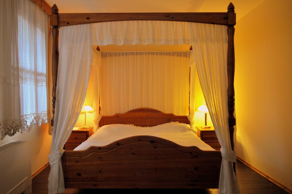 ארבאנאסי Hotel Izvora - Garden Retreat מראה חיצוני תמונה