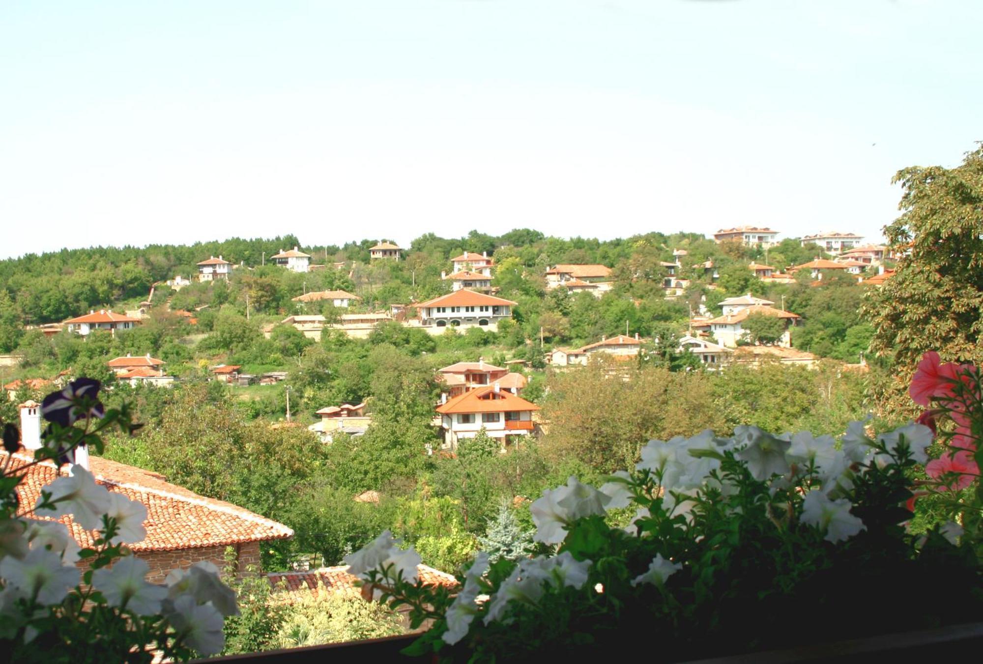 ארבאנאסי Hotel Izvora - Garden Retreat מראה חיצוני תמונה