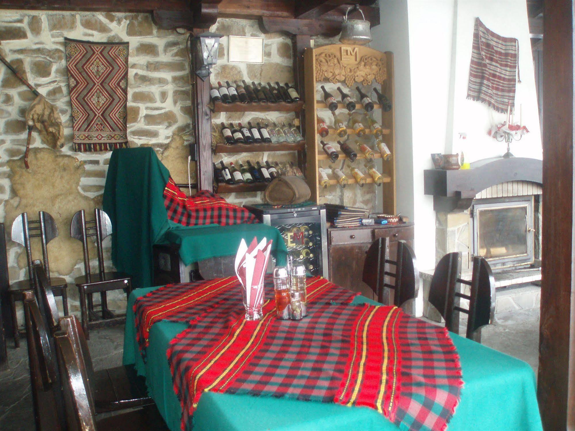 ארבאנאסי Hotel Izvora - Garden Retreat מראה חיצוני תמונה