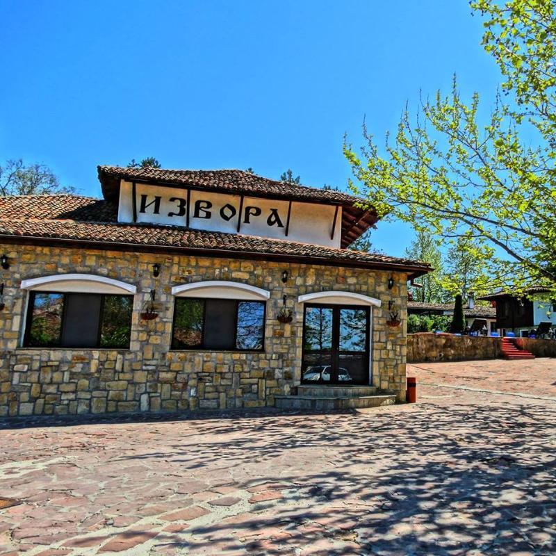ארבאנאסי Hotel Izvora - Garden Retreat מראה חיצוני תמונה