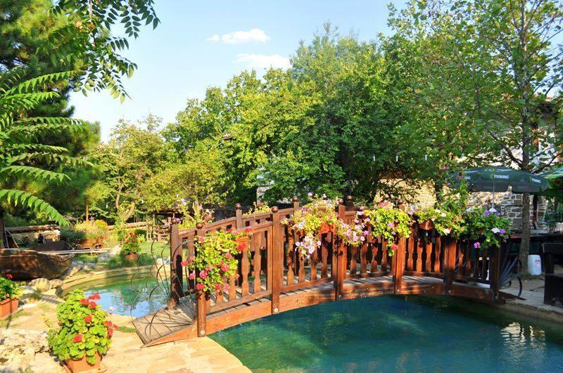 ארבאנאסי Hotel Izvora - Garden Retreat מראה חיצוני תמונה