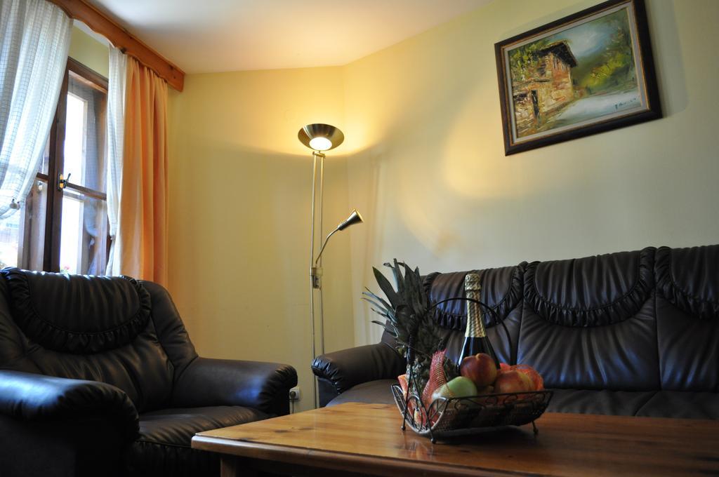 ארבאנאסי Hotel Izvora - Garden Retreat מראה חיצוני תמונה